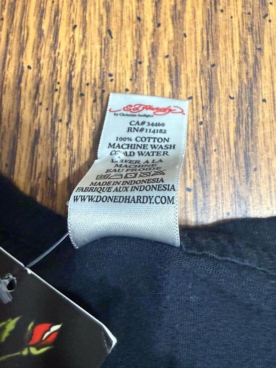 Ed Hardy Eternal Love Baby Tee S Y2K Graphic Christian Audigier Sample 2012 - Picture 4 of 5